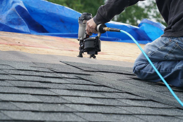 Best Storm Damage Roof Repair  in North Lindenhurst, NY